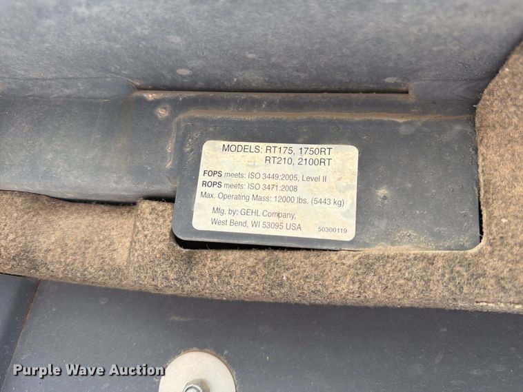 image for item FM7638 2011 Mustang 2100RT tracked skid steer loader
