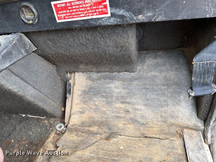 image for item FM7639 1989 International F9300 water truck