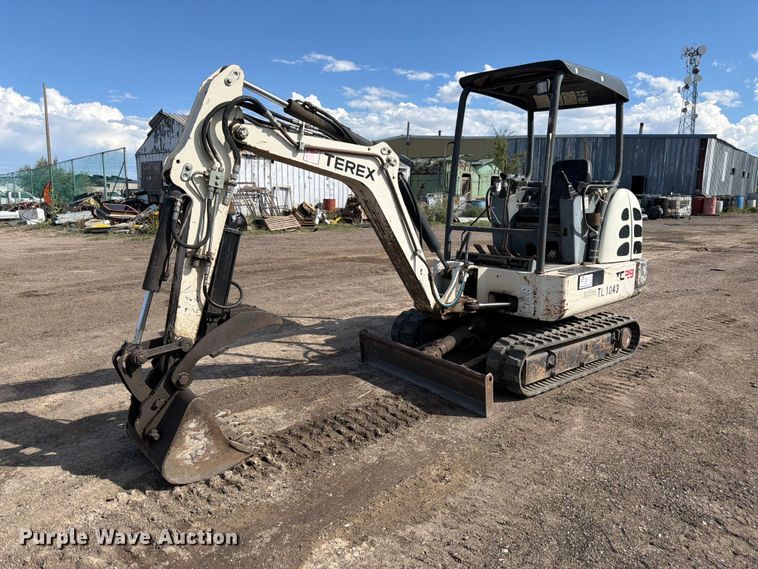 image for item FM7641 2007 Terex TC29 mini excavator