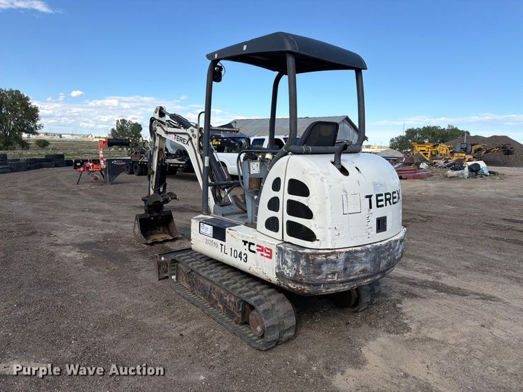 image for item FM7641 2007 Terex TC29 mini excavator