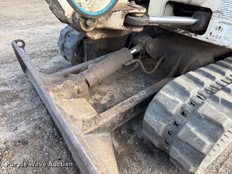 image for item FM7641 2007 Terex TC29 mini excavator