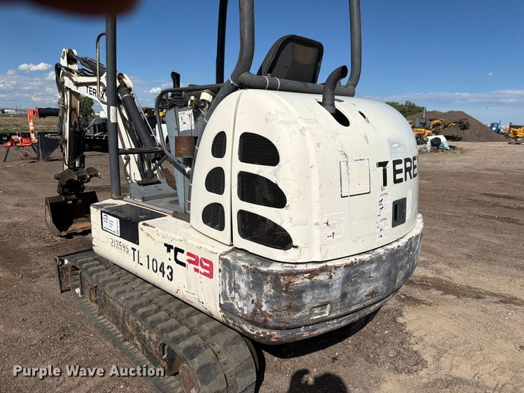 image for item FM7641 2007 Terex TC29 mini excavator