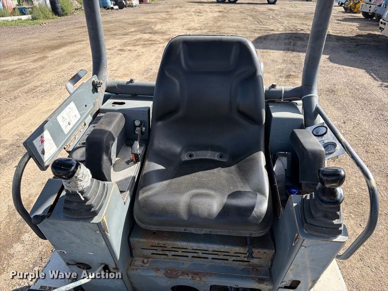 image for item FM7641 2007 Terex TC29 mini excavator
