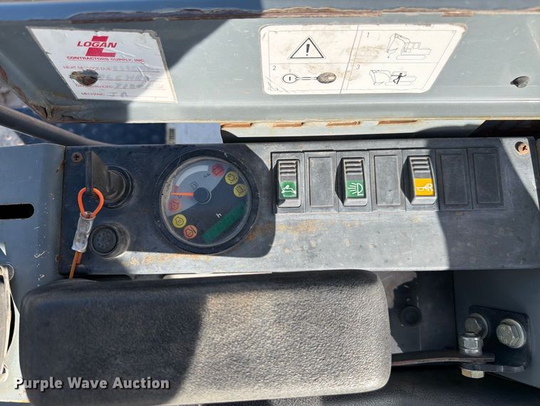 image for item FM7641 2007 Terex TC29 mini excavator