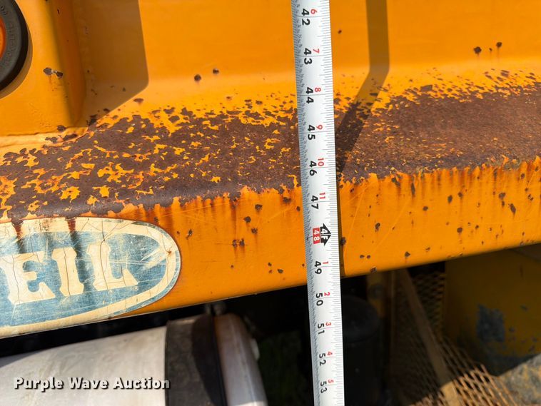 image for item FN2026 2001 Volvo WG dump truck