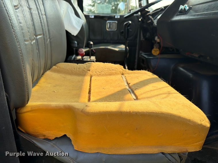 image for item FN2026 2001 Volvo WG dump truck