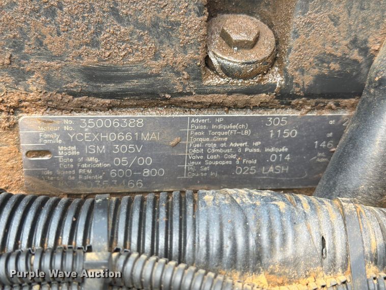 image for item FN2026 2001 Volvo WG dump truck