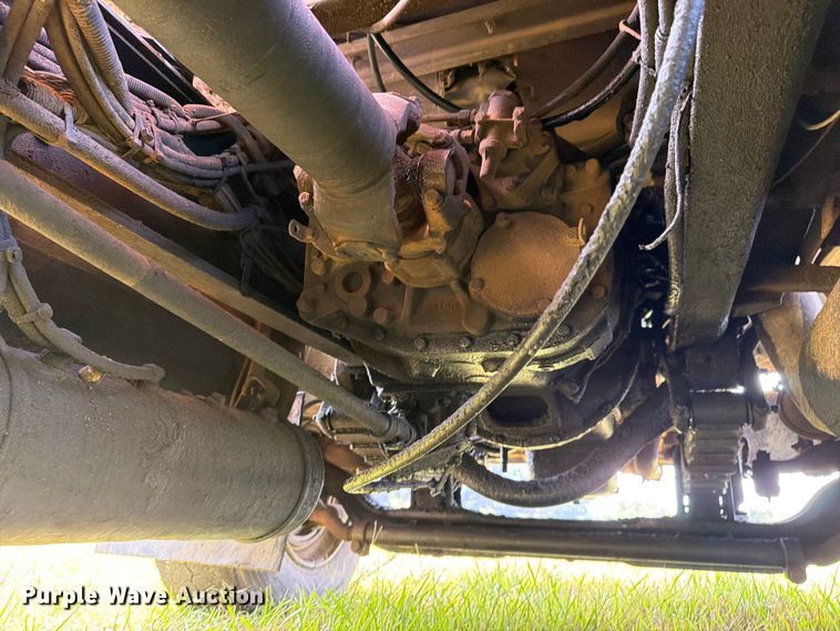 image for item FN2026 2001 Volvo WG dump truck