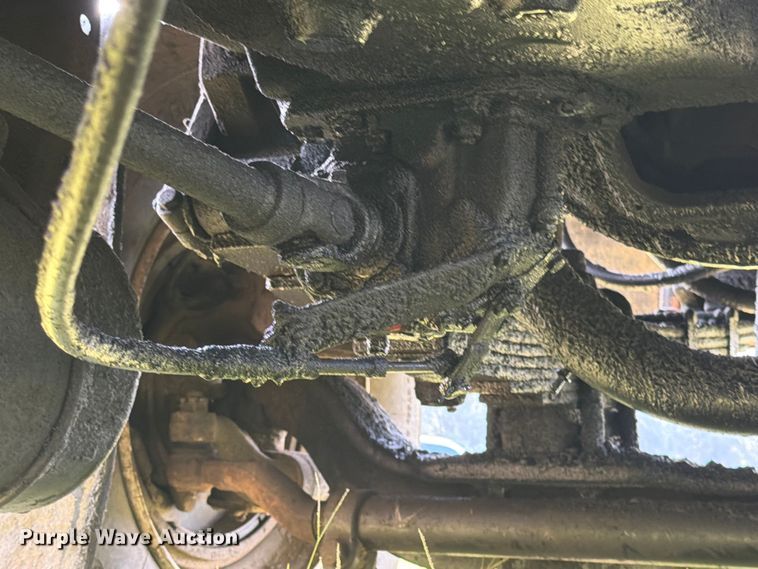 image for item FN2026 2001 Volvo WG dump truck