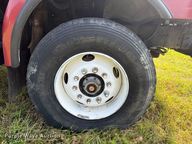 image for item FN2026 2001 Volvo WG dump truck