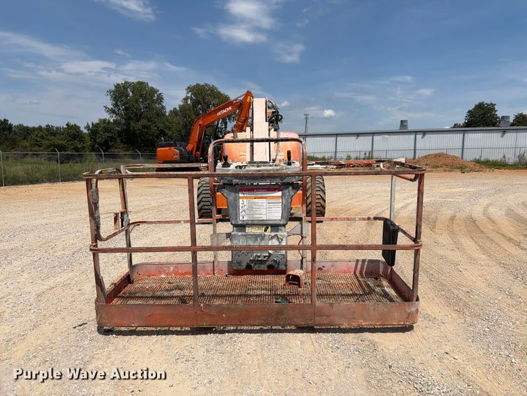 image for item FN2045 2006 JLG 600AJ boom lift