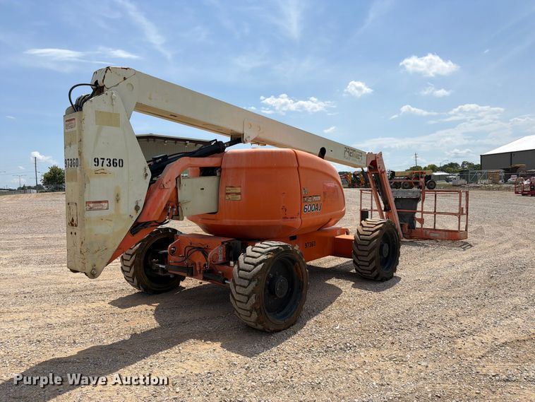 image for item FN2045 2006 JLG 600AJ boom lift