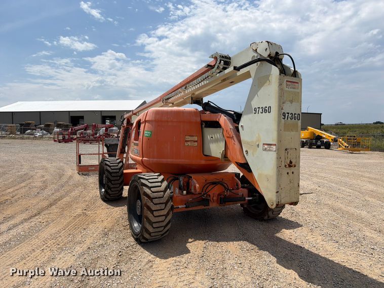 image for item FN2045 2006 JLG 600AJ boom lift