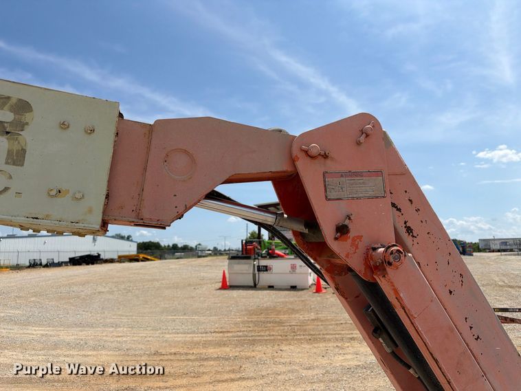 image for item FN2045 2006 JLG 600AJ boom lift