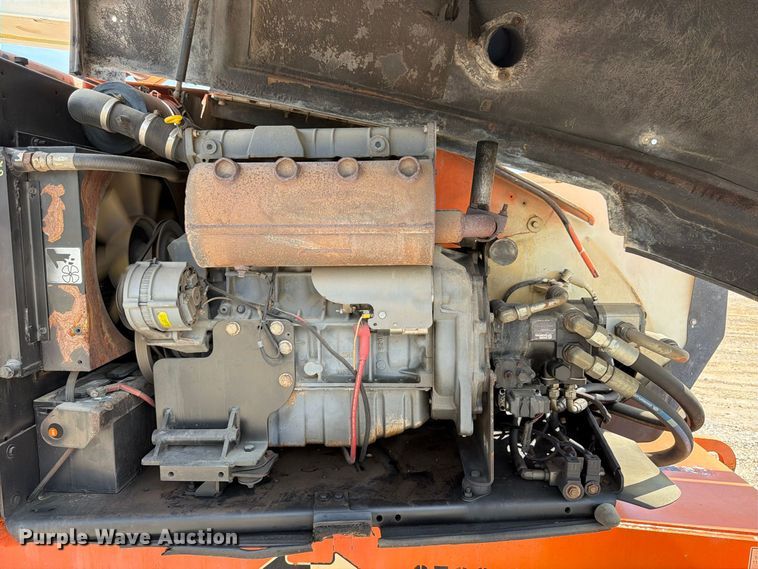 image for item FN2045 2006 JLG 600AJ boom lift