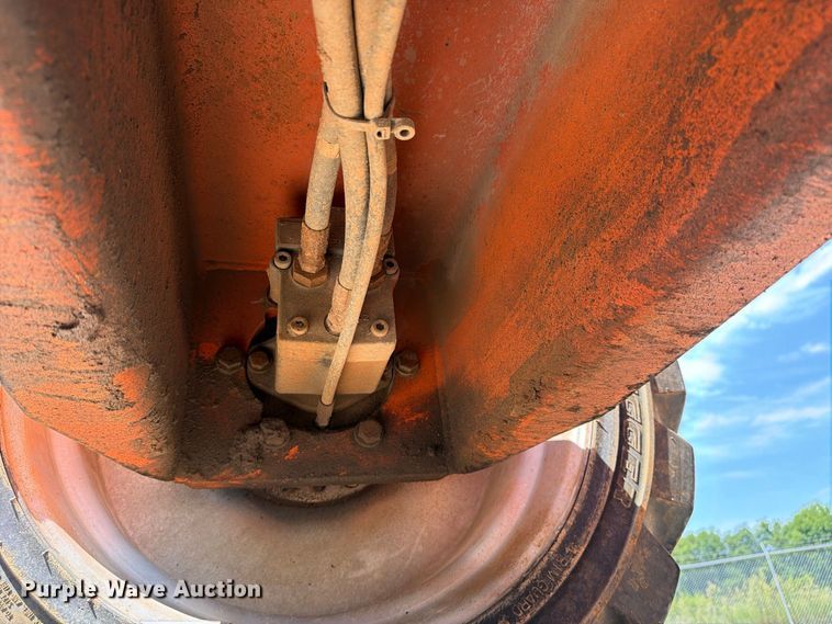 image for item FN2045 2006 JLG 600AJ boom lift