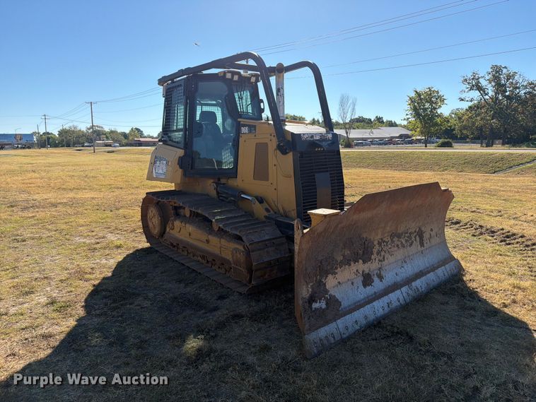 image for item FN2560 2014 Caterpillar D6K2 XL dozer