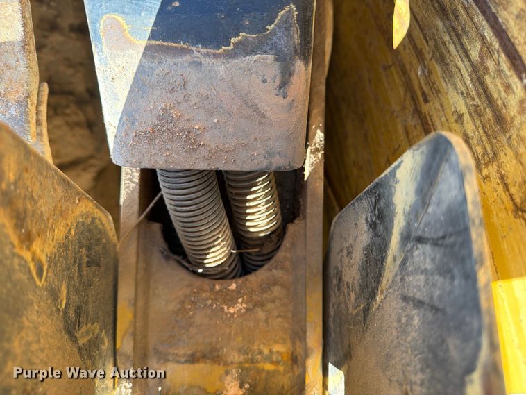 image for item FN2560 2014 Caterpillar D6K2 XL dozer
