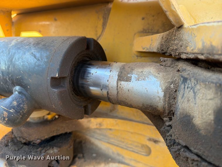 image for item FN2560 2014 Caterpillar D6K2 XL dozer