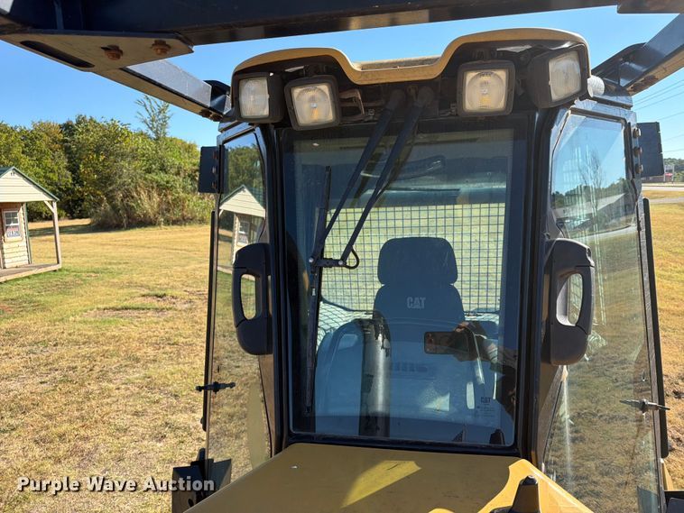 image for item FN2560 2014 Caterpillar D6K2 XL dozer