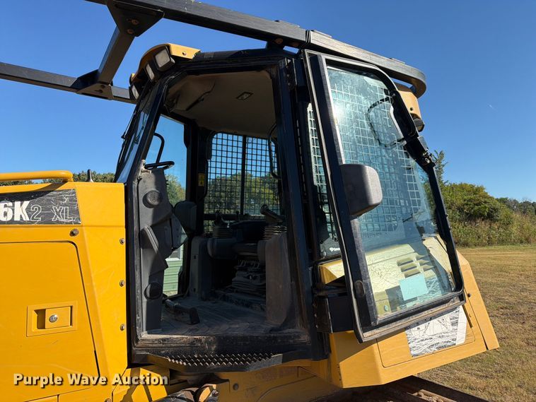 image for item FN2560 2014 Caterpillar D6K2 XL dozer