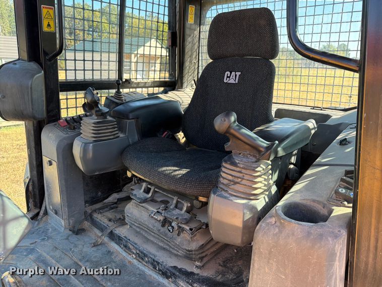 image for item FN2560 2014 Caterpillar D6K2 XL dozer