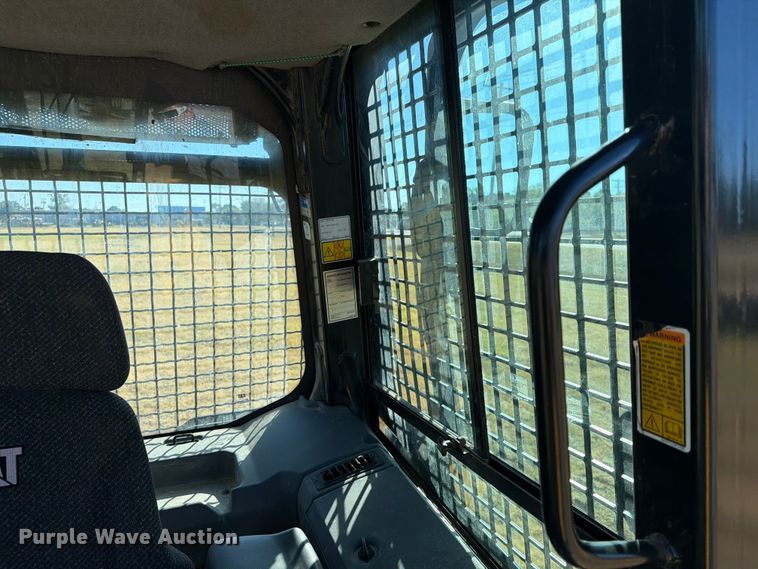 image for item FN2560 2014 Caterpillar D6K2 XL dozer