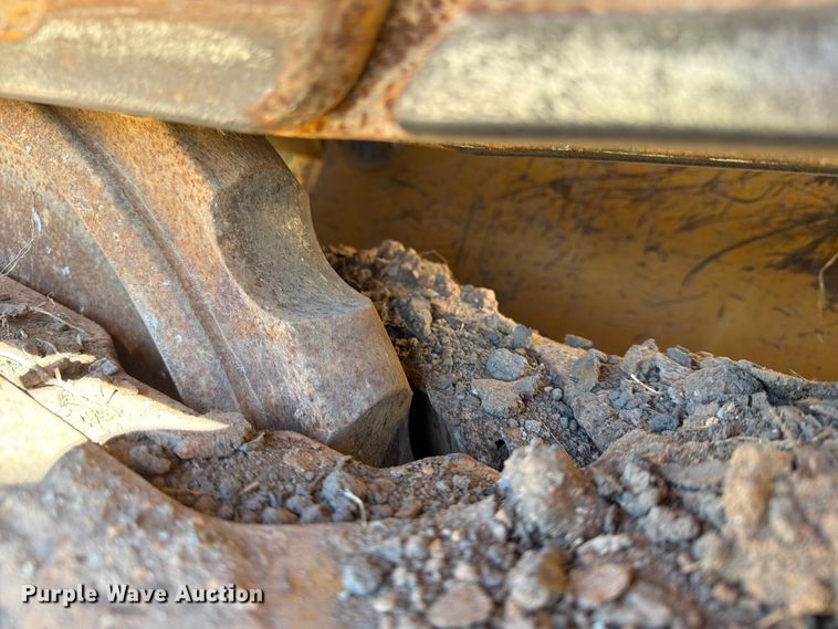 image for item FN2560 2014 Caterpillar D6K2 XL dozer