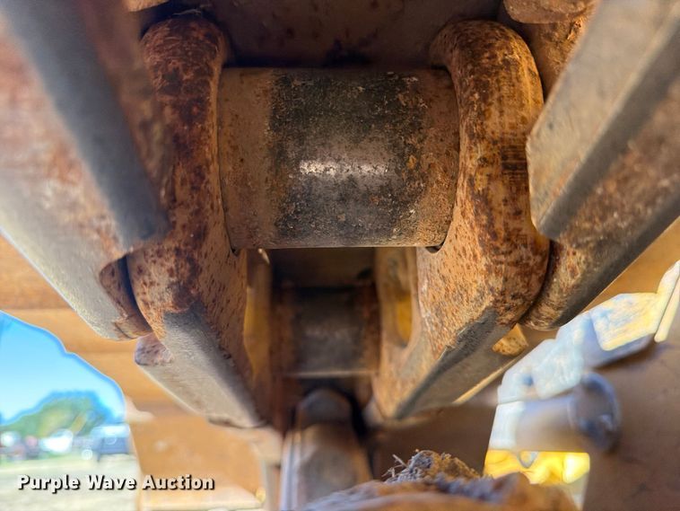image for item FN2560 2014 Caterpillar D6K2 XL dozer