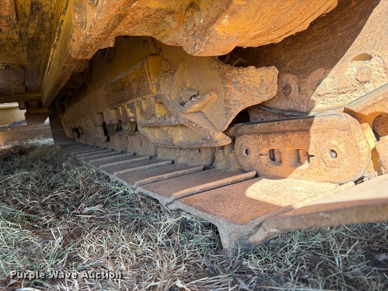 image for item FN2560 2014 Caterpillar D6K2 XL dozer