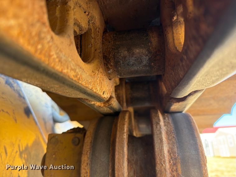 image for item FN2560 2014 Caterpillar D6K2 XL dozer