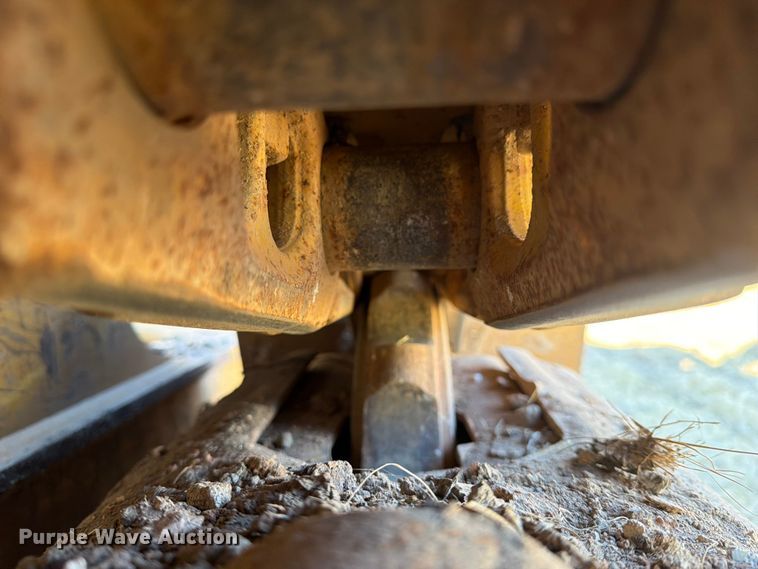 image for item FN2560 2014 Caterpillar D6K2 XL dozer
