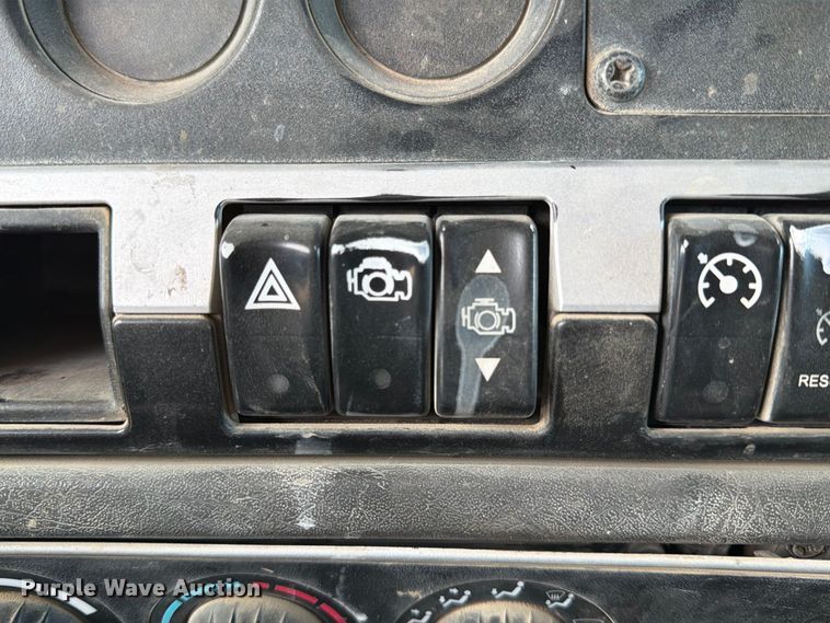 image for item FN2564 2012 Kenworth W900 ready mix truck