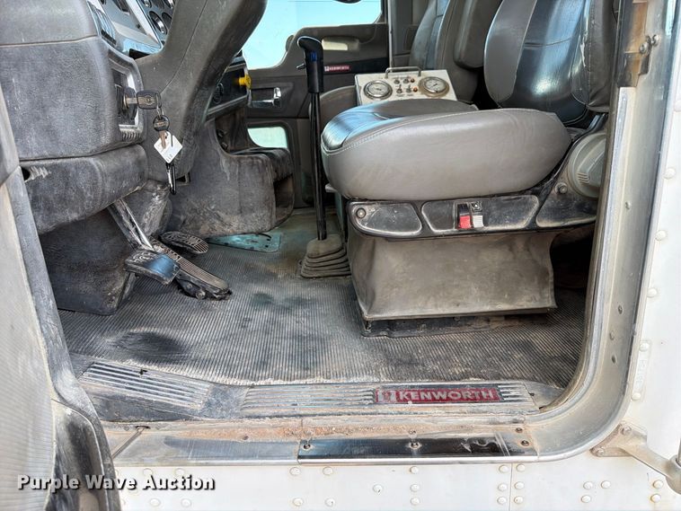 image for item FN2564 2012 Kenworth W900 ready mix truck