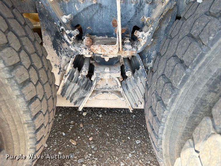 image for item FN2564 2012 Kenworth W900 ready mix truck