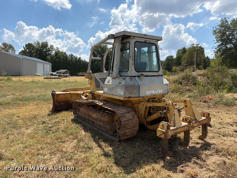 image for item FN2573 1999 Komatsu D41E-6 dozer