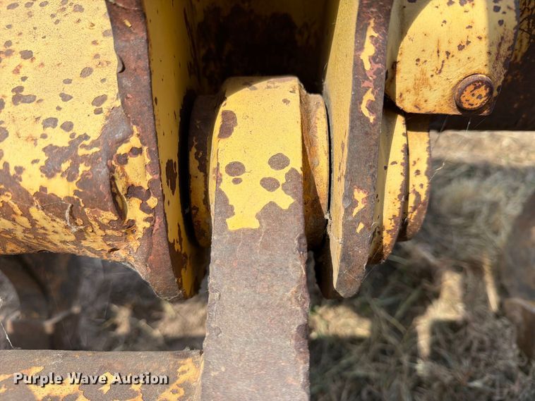 image for item FN2573 1999 Komatsu D41E-6 dozer