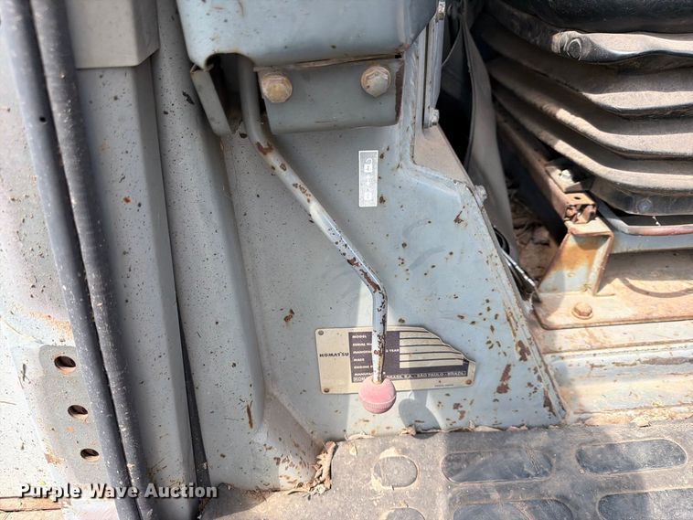 image for item FN2573 1999 Komatsu D41E-6 dozer