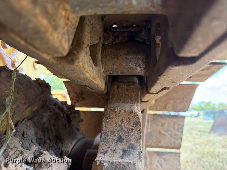 image for item FN2573 1999 Komatsu D41E-6 dozer