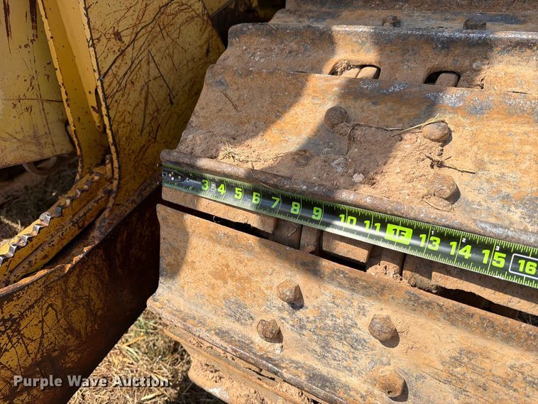 image for item FN2573 1999 Komatsu D41E-6 dozer