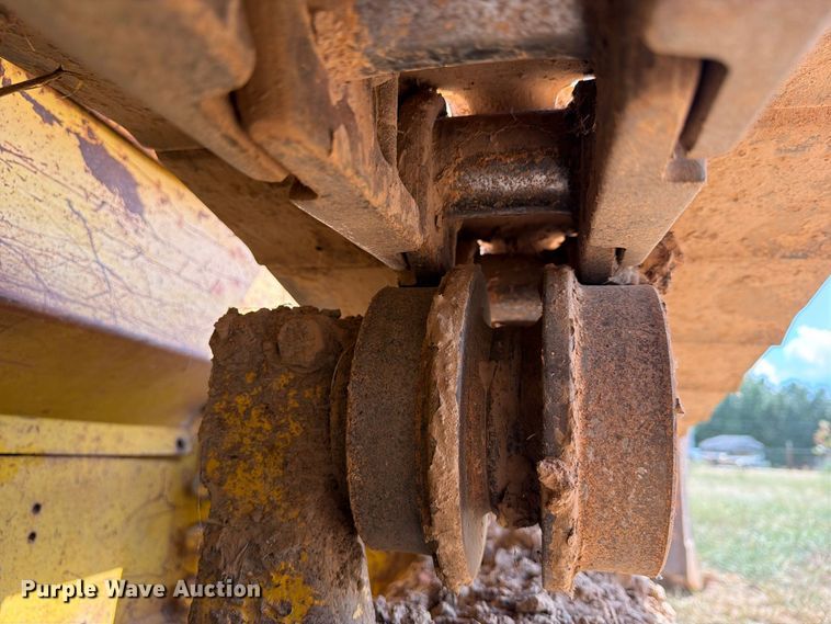 image for item FN2573 1999 Komatsu D41E-6 dozer