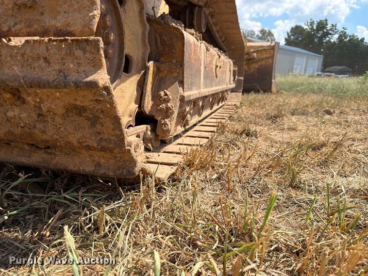 image for item FN2573 1999 Komatsu D41E-6 dozer