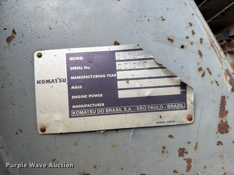 image for item FN2573 1999 Komatsu D41E-6 dozer