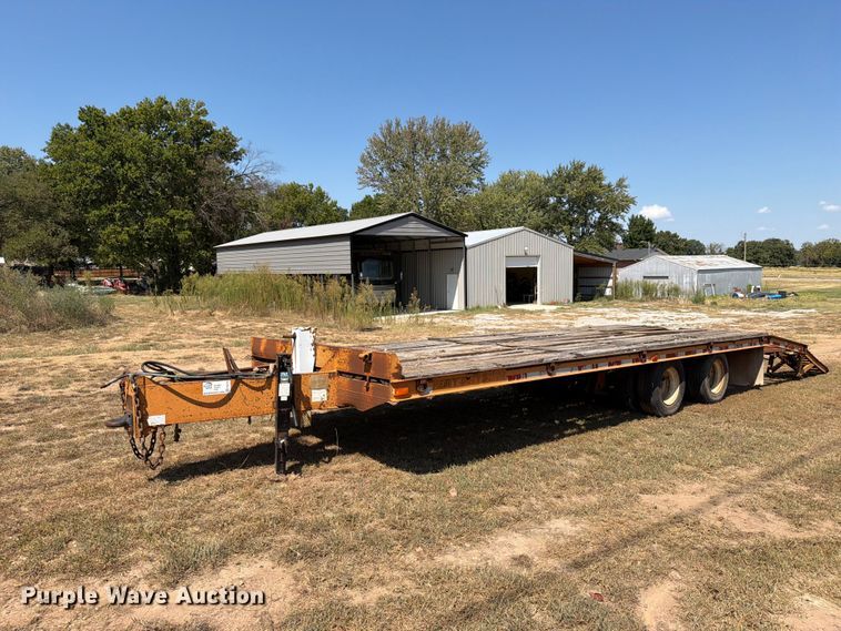 image for item FN2576 2005 Econoline DP2427DA equipment trailer