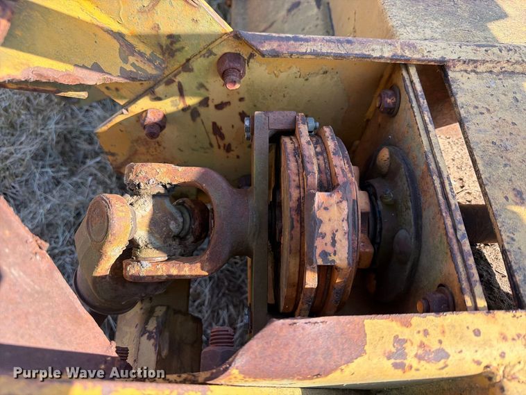 image for item FN2577 FMC RC 160 rototiller