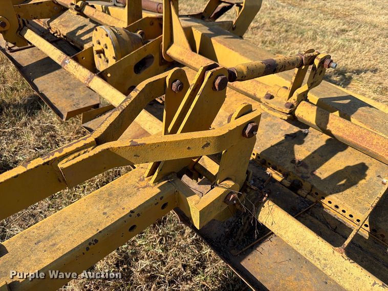 image for item FN2577 FMC RC 160 rototiller