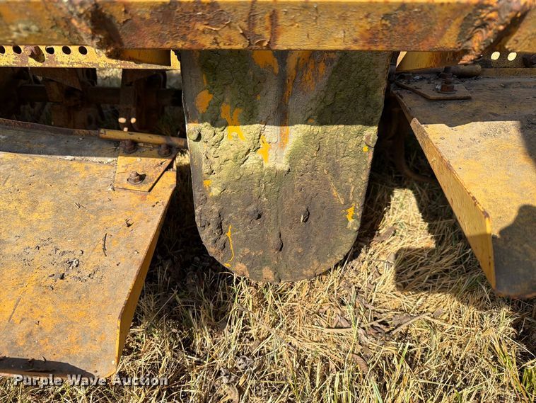 image for item FN2577 FMC RC 160 rototiller