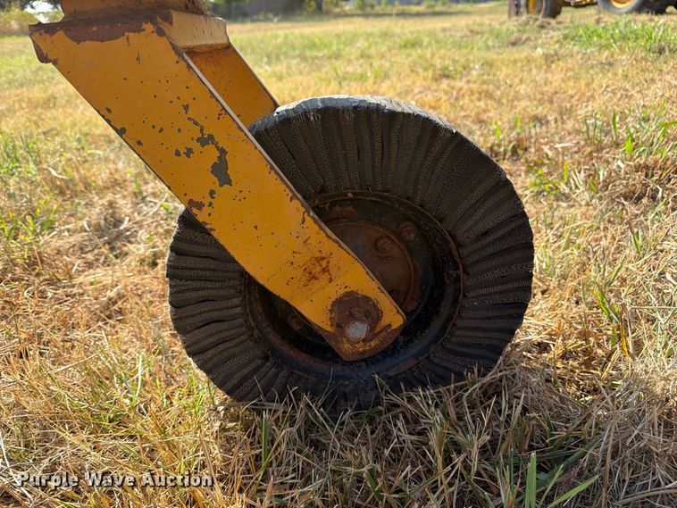 image for item FN2577 FMC RC 160 rototiller