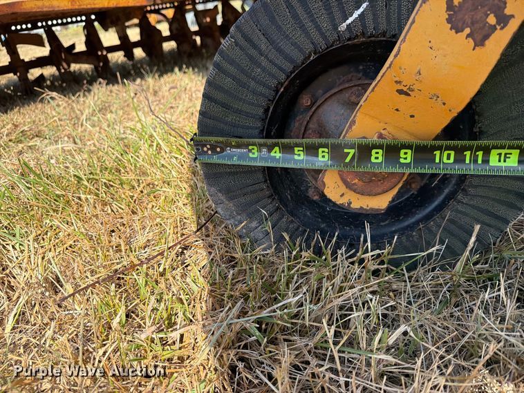 image for item FN2577 FMC RC 160 rototiller