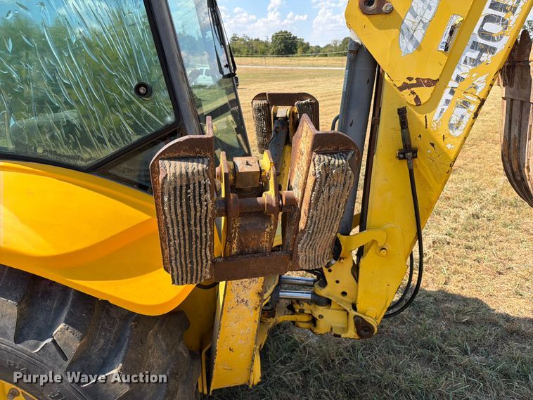image for item FN2579 New Holland B95 backhoe
